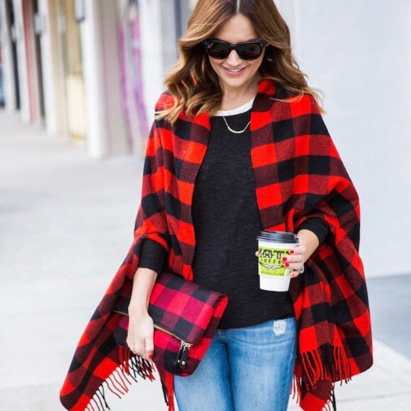 Madewell Red Cape Scarf In Buffalo Check - Picture 6 of 8